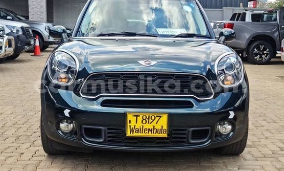 Buy Used Mini Cooper S clubman Black Car in Bulawayo in Bulawayo