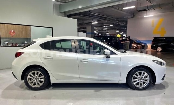 Tenga Tsaru Mazda 3 Chena Mota in Beitbridge in Matabeleland South Tenga Tsaru Mazda 3 Chena Mota in Beitbridge in Matabeleland South