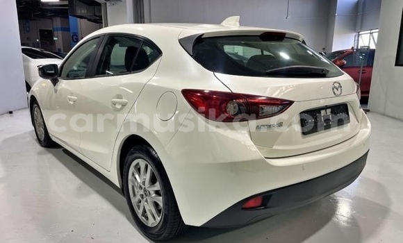 Tenga Tsaru Mazda 3 Chena Mota in Beitbridge in Matabeleland South Tenga Tsaru Mazda 3 Chena Mota in Beitbridge in Matabeleland South