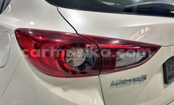 Tenga Tsaru Mazda 3 Chena Mota in Beitbridge in Matabeleland South Tenga Tsaru Mazda 3 Chena Mota in Beitbridge in Matabeleland South