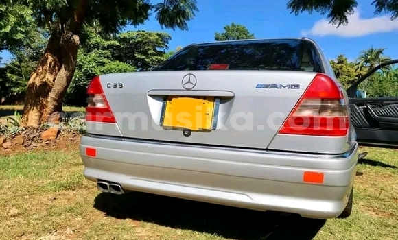 Acheter Occasion Voiture Mercedes‒Benz AMG GLC Beige à Harare, Harare Acheter Occasion Voiture Mercedes‒Benz AMG GLC Beige à Harare, Harare