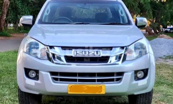 Acheter Occasion Voiture Isuzu KB Vert à Harare, Harare Acheter Occasion Voiture Isuzu KB Vert à Harare, Harare