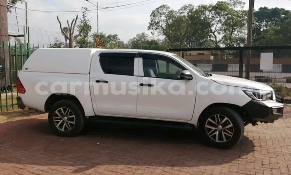 Acheter Occasion Voiture Toyota Hilux Blanc à Harare, Harare