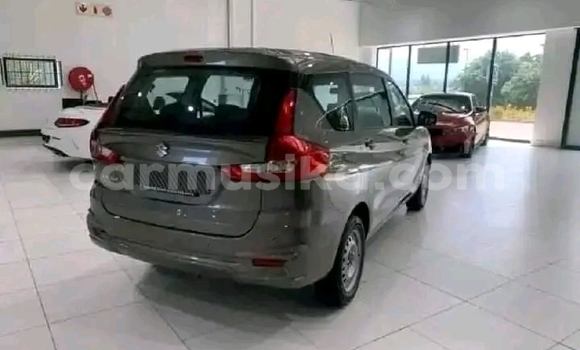 Buy Used Suzuki Ertiga Green Car in Harare in Harare Buy Used Suzuki Ertiga Green Car in Harare in Harare