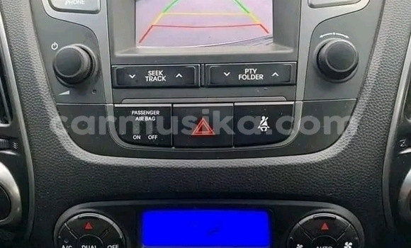 Acheter Occasion Voiture Hyundai ix35 Blanc à Harare, Harare Acheter Occasion Voiture Hyundai ix35 Blanc à Harare, Harare