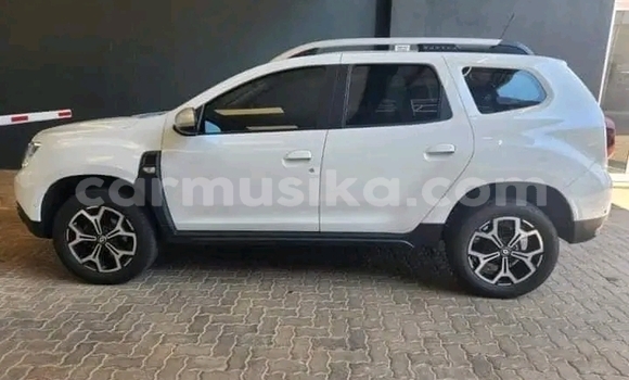 Acheter Occasion Voiture Renault Duster Blanc à Harare, Harare Acheter Occasion Voiture Renault Duster Blanc à Harare, Harare