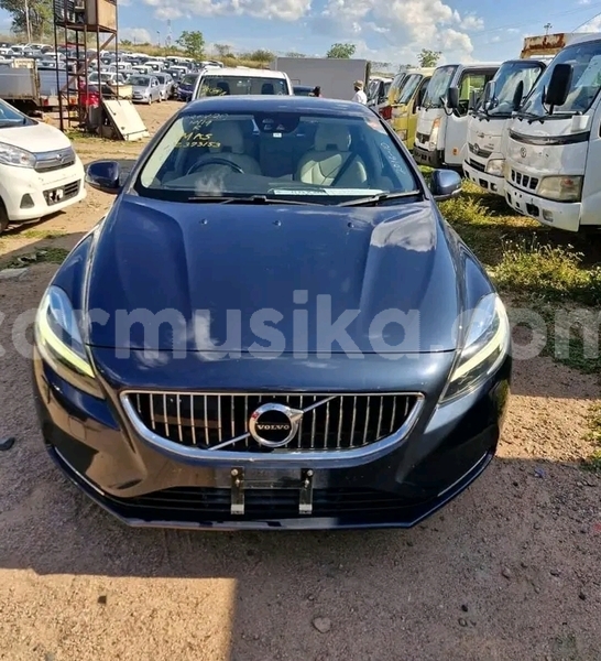 Big with watermark volvo v40 harare harare 34744