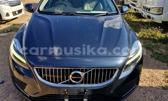 Buy Used Volvo V40 Black Car in Harare in Harare Buy Used Volvo V40 Black Car in Harare in Harare