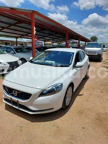 Big with watermark volvo v40 harare harare 34750