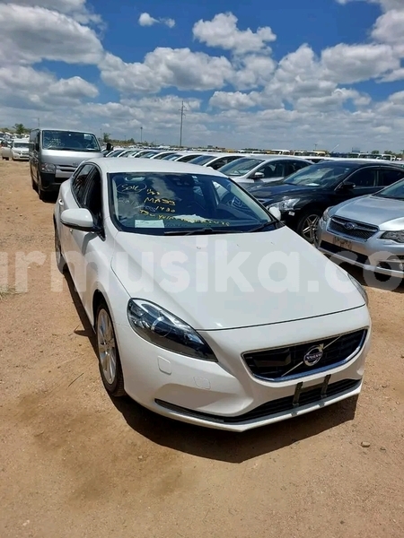 Big with watermark volvo v40 harare harare 34750