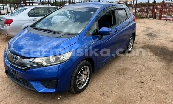 Buy Used Honda Fit Blue Car in Harare in Harare