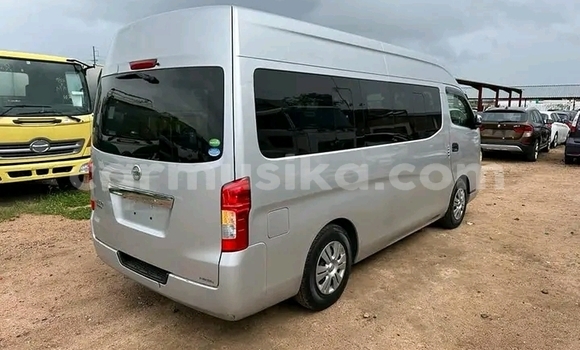 Buy Used Nissan Caravan Green Car in Harare in Harare Buy Used Nissan Caravan Green Car in Harare in Harare