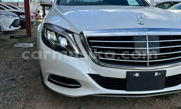 Buy Used Mercedes‒Benz S–Class Green Car in Harare in Harare Buy Used Mercedes‒Benz S–Class Green Car in Harare in Harare