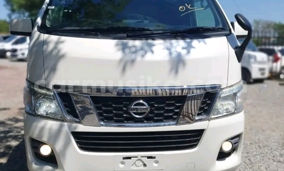 Buy Used Nissan Caravan White Car in Harare in Harare Buy Used Nissan Caravan White Car in Harare in Harare