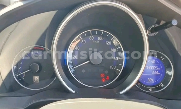 Nunua Ilio tumika Honda Fit Bluu Gari ndani ya Harare nchini Harare