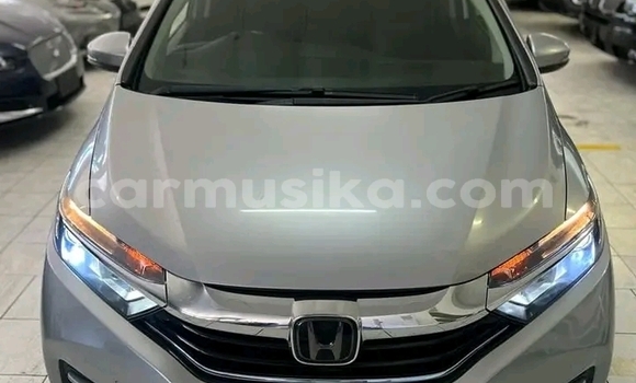 Buy Used Honda Fit Shuttle Green Car in Harare in Harare