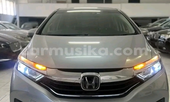 Buy Used Honda Fit Shuttle Green Car in Harare in Harare Buy Used Honda Fit Shuttle Green Car in Harare in Harare