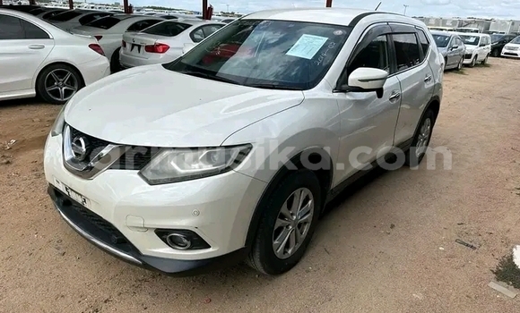 Buy Used Nissan X–Trail White Car in Harare in Harare Buy Used Nissan X–Trail White Car in Harare in Harare