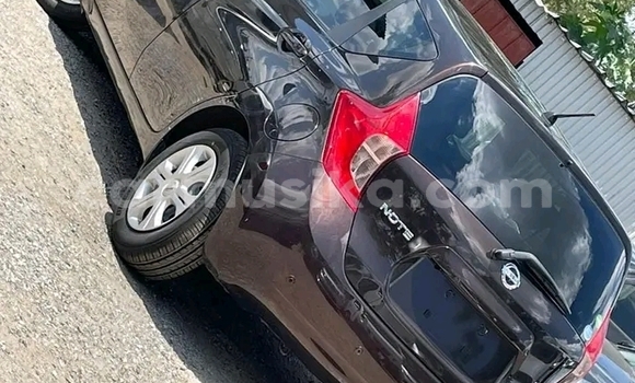 Tenga Tsaru Nissan Note Zvimwe Mota in Harare in Harare