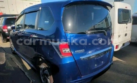 Nunua Ilio tumika Honda Freed Nyeupe Gari ndani ya Harare nchini Harare