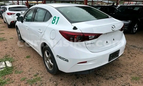 Buy Used Mazda Axela White Car in Harare in Harare Buy Used Mazda Axela White Car in Harare in Harare