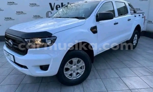 Buy Used BMW X4 White Car in Harare in Harare Buy Used BMW X4 White Car in Harare in Harare