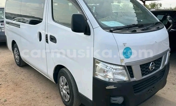 Buy Used Nissan Caravan White Car in Harare in Harare Buy Used Nissan Caravan White Car in Harare in Harare