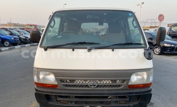 Acheter Occasion Voiture Toyota Hiace Blanc à Beitbridge, Matabeleland South Acheter Occasion Voiture Toyota Hiace Blanc à Beitbridge, Matabeleland South