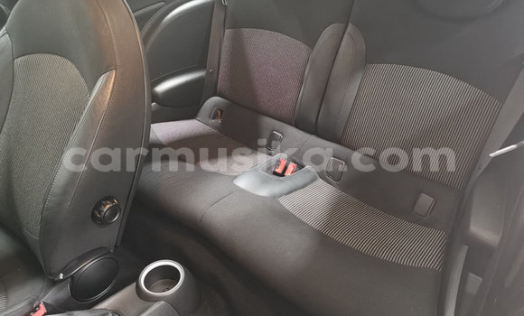 Acheter Occasion Voiture MINI Cooper Noir à Beitbridge, Matabeleland South Acheter Occasion Voiture MINI Cooper Noir à Beitbridge, Matabeleland South