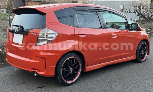 Buy Used Honda Fit Beige Car in Beitbridge in Matabeleland South