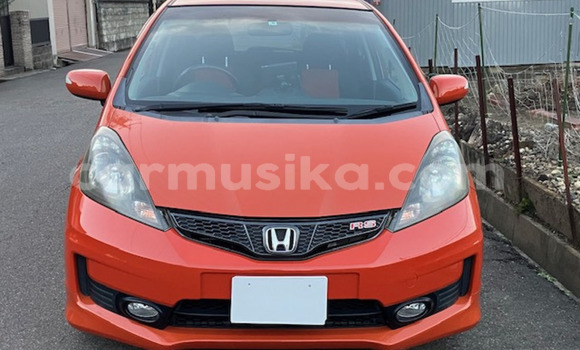 Tenga Tsaru Honda Fit Beige Mota in Beitbridge in Matabeleland South Tenga Tsaru Honda Fit Beige Mota in Beitbridge in Matabeleland South
