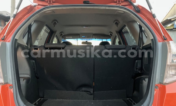 Tenga Tsaru Honda Fit Beige Mota in Beitbridge in Matabeleland South Tenga Tsaru Honda Fit Beige Mota in Beitbridge in Matabeleland South