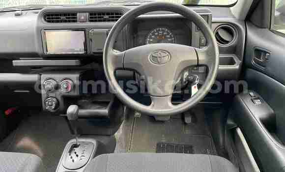 Tenga Tsaru Toyota Probox Chena Mota in Beitbridge in Matabeleland South Tenga Tsaru Toyota Probox Chena Mota in Beitbridge in Matabeleland South