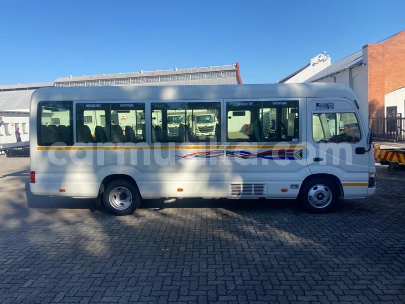 Big with watermark toyota coaster matabeleland south beitbridge 34822