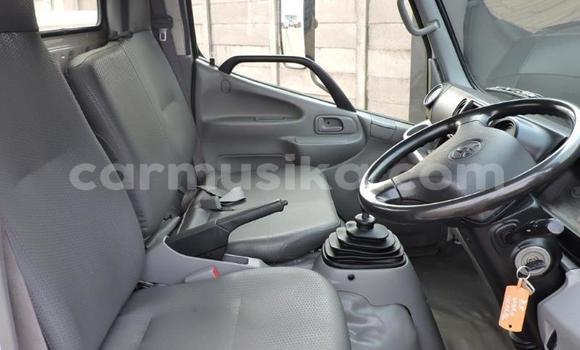 Tenga Tsaru Toyota Dyna Chena Rori in Beitbridge in Matabeleland South Tenga Tsaru Toyota Dyna Chena Rori in Beitbridge in Matabeleland South