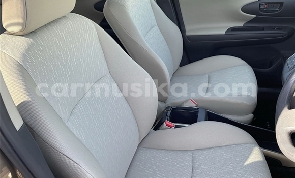 Tenga Tsaru Toyota Wish Beige Mota in Beitbridge in Matabeleland South Tenga Tsaru Toyota Wish Beige Mota in Beitbridge in Matabeleland South