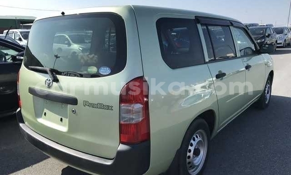 Acheter Occasion Voiture Toyota Probox Vert à Beitbridge, Matabeleland South Acheter Occasion Voiture Toyota Probox Vert à Beitbridge, Matabeleland South