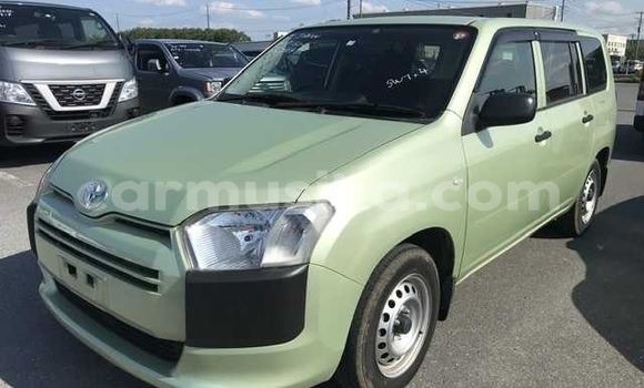 Acheter Occasion Voiture Toyota Probox Vert à Beitbridge, Matabeleland South Acheter Occasion Voiture Toyota Probox Vert à Beitbridge, Matabeleland South