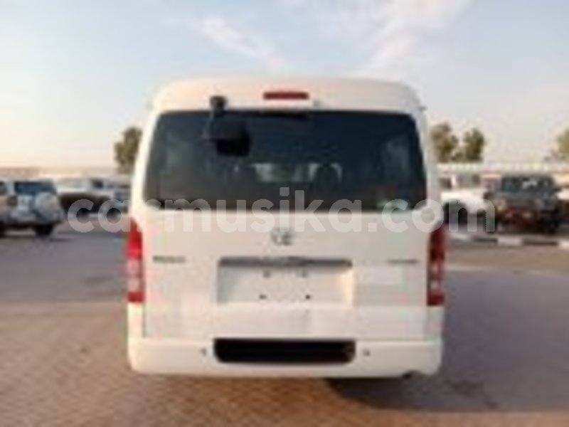 Big with watermark toyota hiace matabeleland south beitbridge 34833