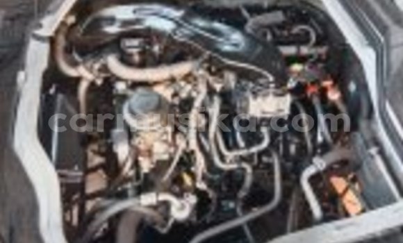 Nunua Ilio tumika Toyota Hiace Nyeupe Gari ndani ya Beitbridge nchini Matabeleland Kusini Nunua Ilio tumika Toyota Hiace Nyeupe Gari ndani ya Beitbridge nchini Matabeleland Kusini