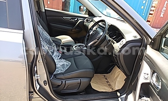 Acheter Occasion Voiture Nissan X–Trail Gris à Beitbridge, Matabeleland South Acheter Occasion Voiture Nissan X–Trail Gris à Beitbridge, Matabeleland South