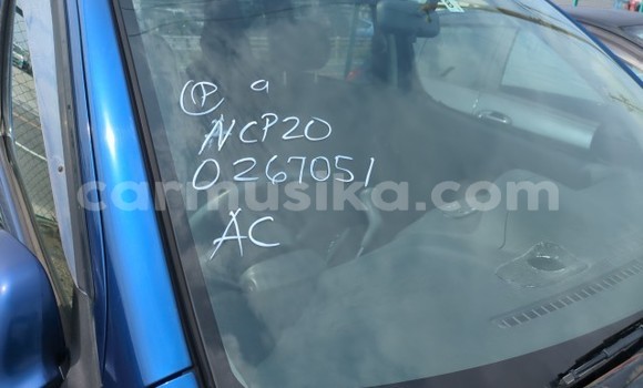 Acheter Occasion Voiture Toyota FunCargo Bleu à Beitbridge, Matabeleland South Acheter Occasion Voiture Toyota FunCargo Bleu à Beitbridge, Matabeleland South