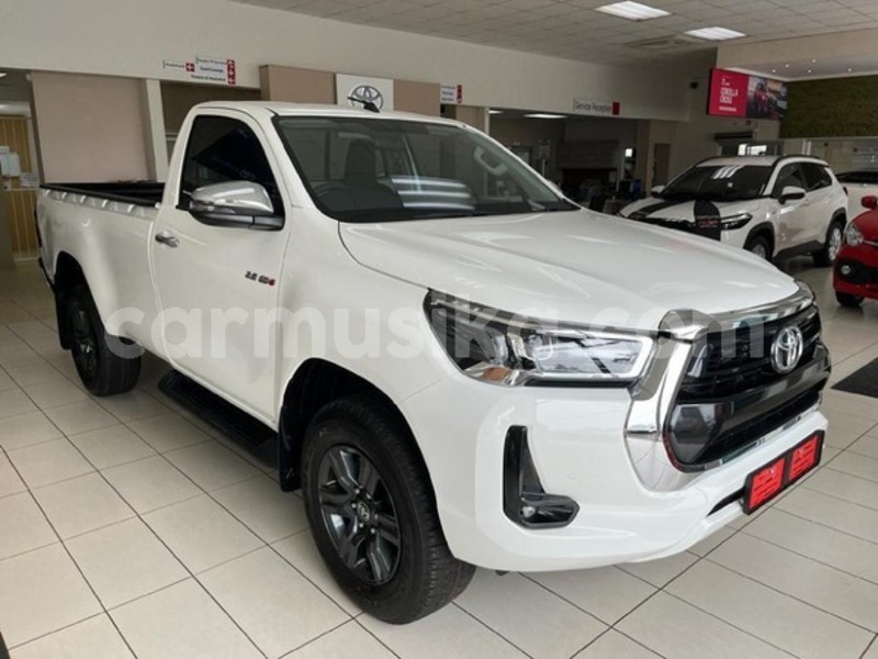 Big with watermark toyota hilux matabeleland south beitbridge 34843