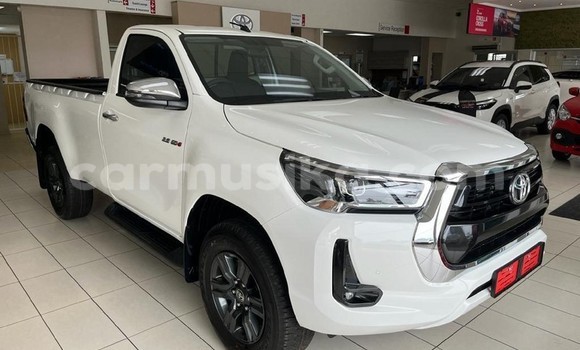 Acheter Occasion Voiture Toyota Hilux Blanc à Beitbridge, Matabeleland South Acheter Occasion Voiture Toyota Hilux Blanc à Beitbridge, Matabeleland South