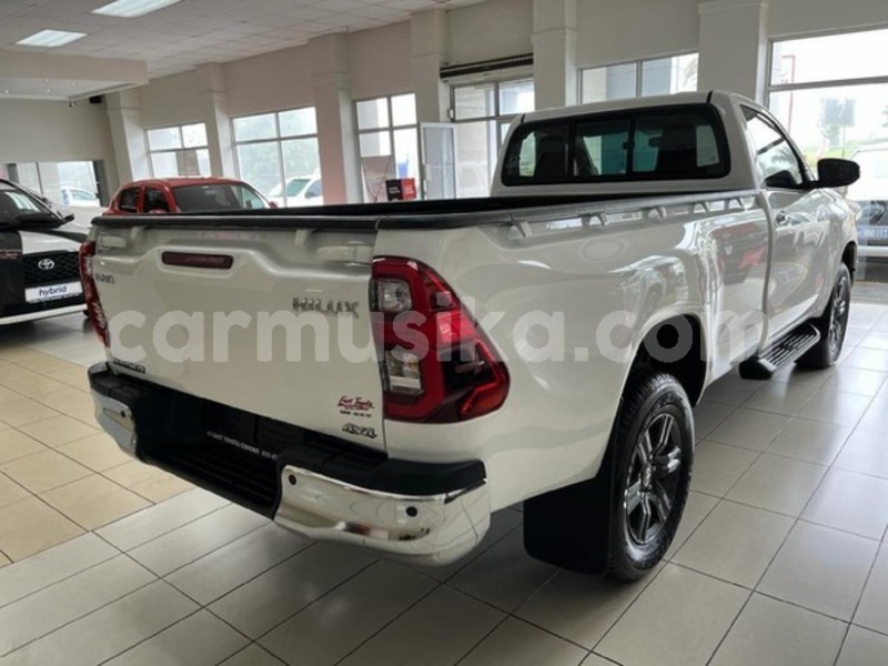 Big with watermark toyota hilux matabeleland south beitbridge 34843