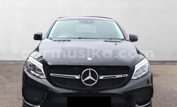 Acheter Occasion Voiture Mercedes-Benz E-Classe Noir à Beitbridge, Matabeleland South