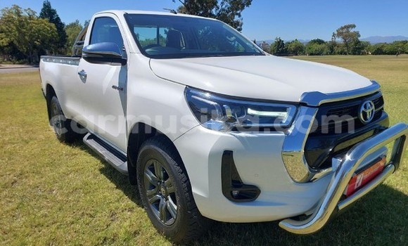 Nunua Ilio tumika Toyota Hilux Nyeupe Gari ndani ya Beitbridge nchini Matabeleland Kusini Nunua Ilio tumika Toyota Hilux Nyeupe Gari ndani ya Beitbridge nchini Matabeleland Kusini