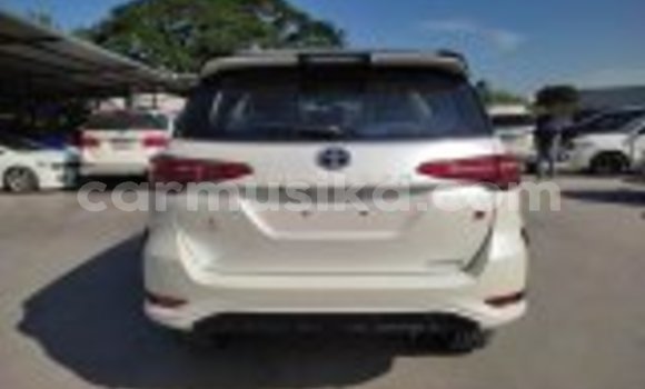 Tenga Tsaru Toyota Fortuner Chena Mota in Beitbridge in Matabeleland South Tenga Tsaru Toyota Fortuner Chena Mota in Beitbridge in Matabeleland South