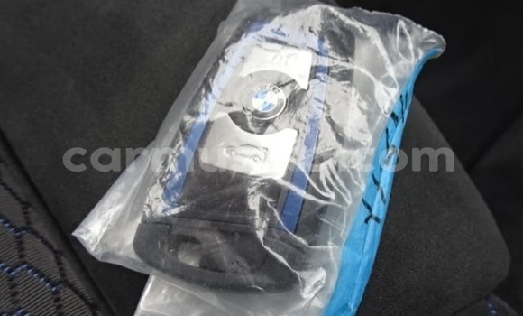 Acheter Occasion Voiture BMW 3–Series Blanc à Beitbridge, Matabeleland South Acheter Occasion Voiture BMW 3–Series Blanc à Beitbridge, Matabeleland South