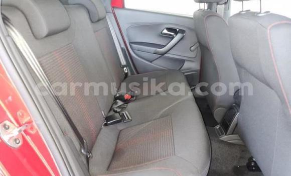 Acheter Occasion Voiture Volkswagen Polo Rouge à Beitbridge, Matabeleland South Acheter Occasion Voiture Volkswagen Polo Rouge à Beitbridge, Matabeleland South